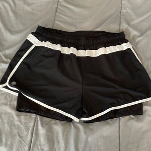 Womens Athleta running shorts. Size Large